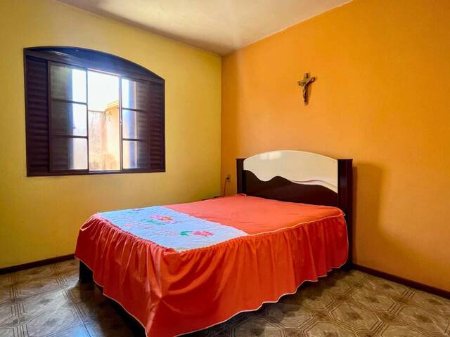 Casa para Venda em Carandaí - 4