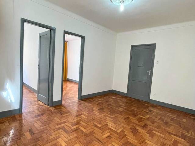 Apartamento para Venda em Barbacena - 4
