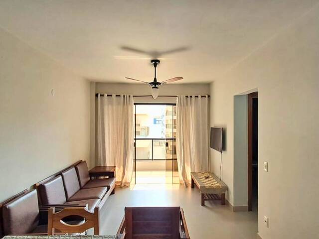 #32 - Apartamento para Venda em Cabo Frio - RJ