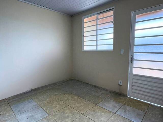 Casa para Locação em Carandaí - 4