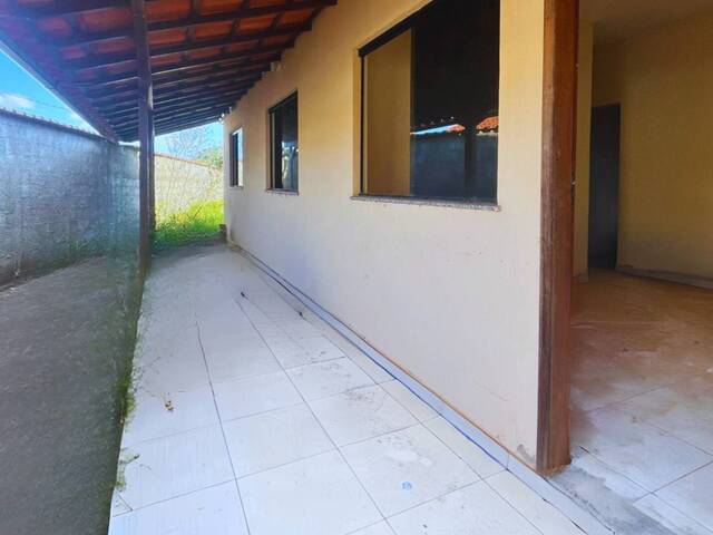 #49 - Casa para Venda em Carandaí - MG