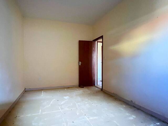 Casa para Venda em Carandaí - 5