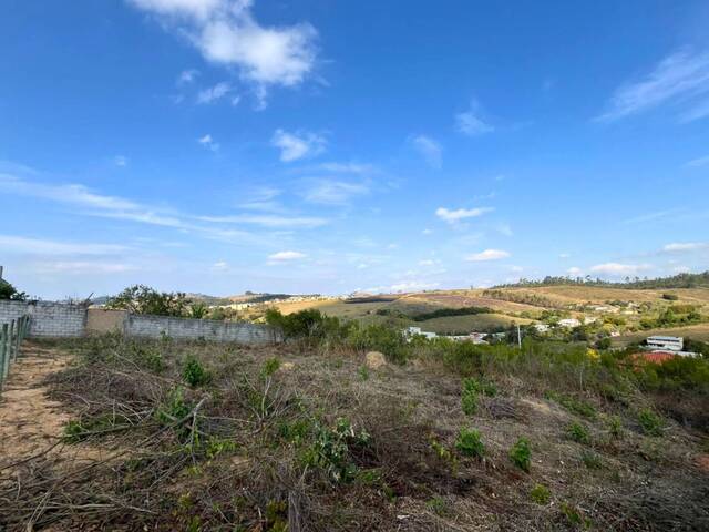 #66 - Terreno para Venda em Carandaí - MG