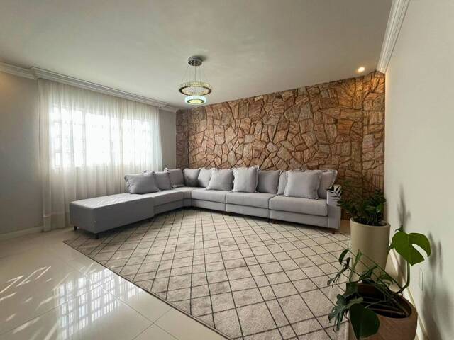 #71 - Casa para Venda em Carandaí - MG