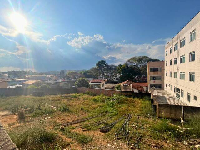 #73 - Área para Venda em Carandaí - MG - 2