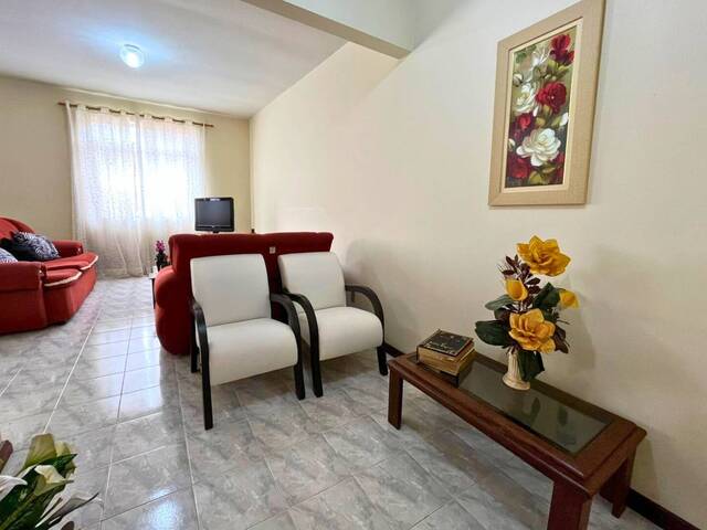 #78 - Apartamento para Venda em Carandaí - MG