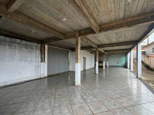 #83 - Ponto Comercial para Locação em Carandaí - MG - 3