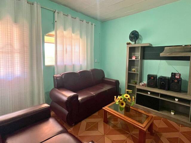 #86 - Casa para Venda em Carandaí - MG