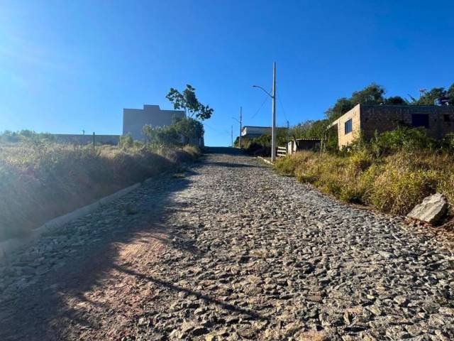 #89 - Terreno para Venda em Carandaí - MG - 2