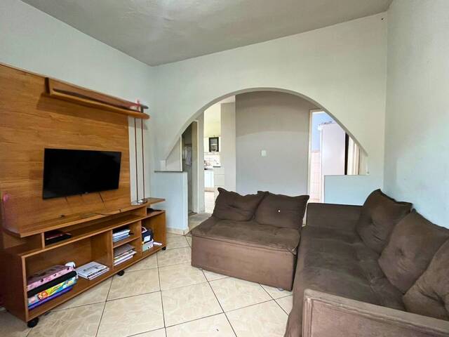 #110 - Casa para Venda em Carandaí - MG