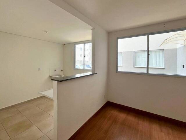 #115 - Apartamento para Venda em Barbacena - MG - 3