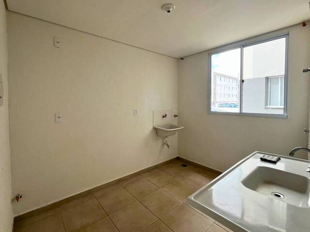 Apartamento para Venda em Barbacena - 5