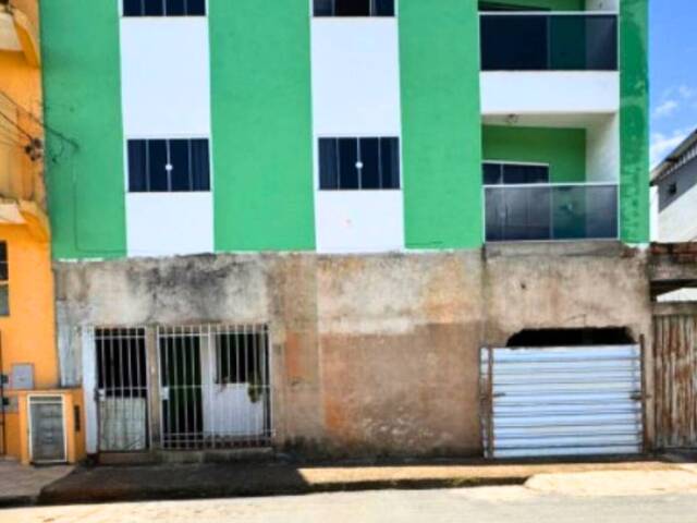 #118 - Apartamento para Venda em Carandaí - MG - 2