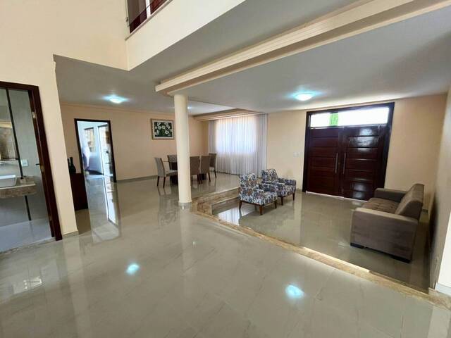 #124 - Casa para Venda em Carandaí - MG - 3