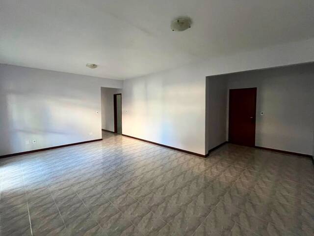 Apartamento para Venda em Carandaí - 2