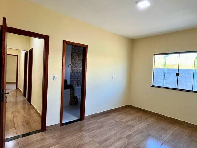 Casa para Venda em Carandaí - 5